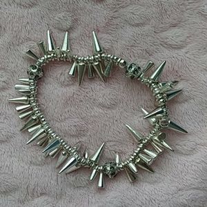 Spiky stretchy bracelet